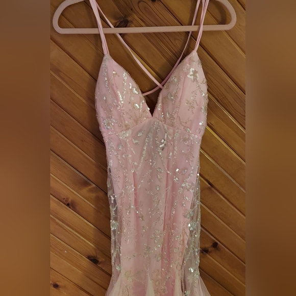 Lace Up Backless Sequin Mermaid Hem Cami Dresses - Picture 7 of 13